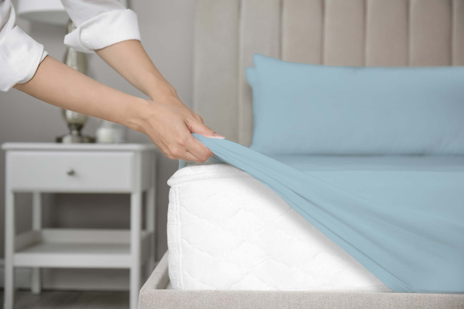 100% cotton - Fitted Bed Sheet - Light Blue